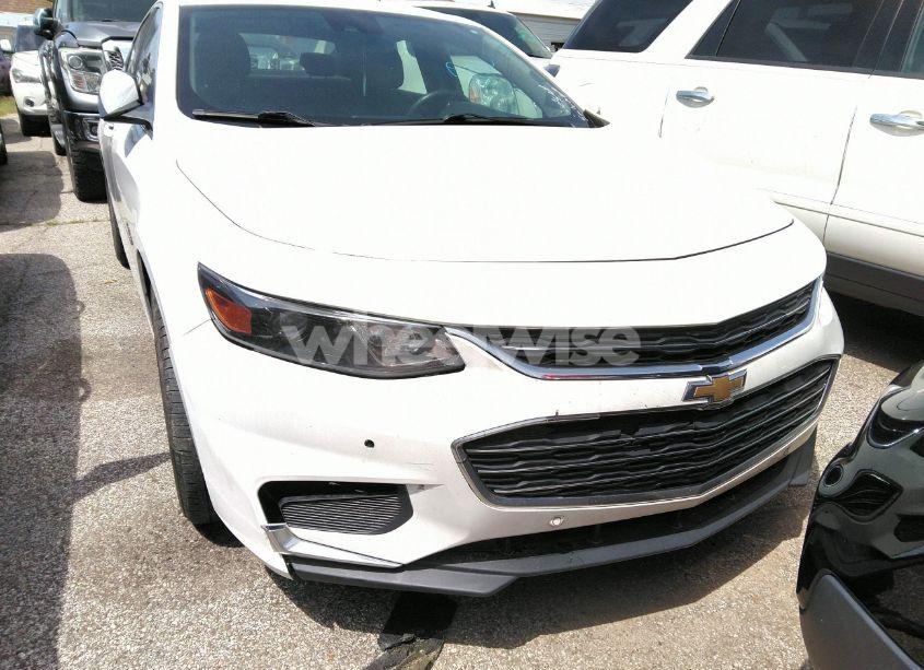 Photo 12 of 2017 Chevrolet Malibu LT (VIN 1G1ZE5STXHF123657)