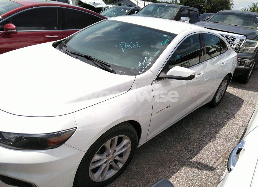 Photo 14 of 2017 Chevrolet Malibu LT (VIN 1G1ZE5STXHF123657)