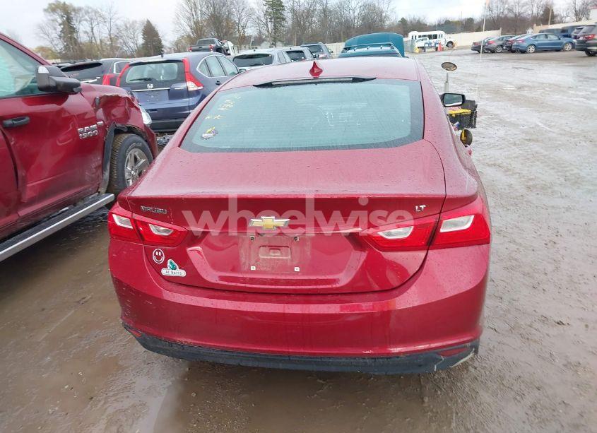 Photo 16 of 2017 Chevrolet Malibu 1LT (VIN 1G1ZE5STXHF132567)
