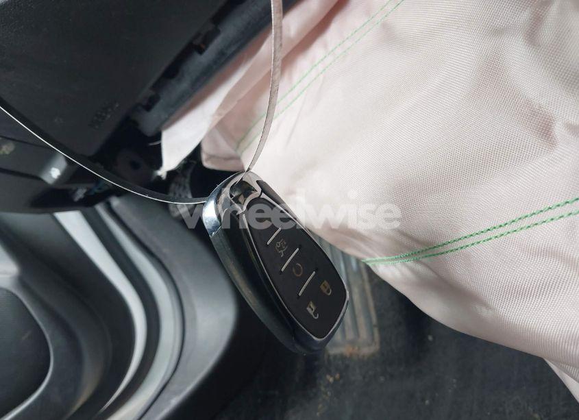 Photo 11 of 2017 Chevrolet Malibu 1LT (VIN 1G1ZE5STXHF134514)