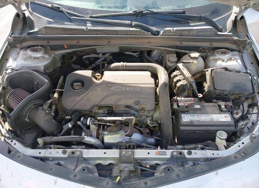 Photo 10 of 2017 Chevrolet Malibu 1LT (VIN 1G1ZE5STXHF156237)