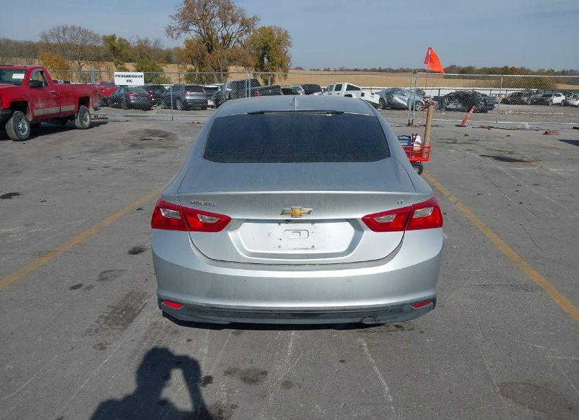 Photo 17 of 2017 Chevrolet Malibu 1LT (VIN 1G1ZE5STXHF156237)