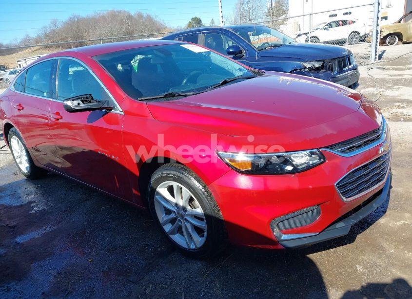 2017 Chevrolet Malibu 1LT (VIN 1G1ZE5STXHF157694) main photo