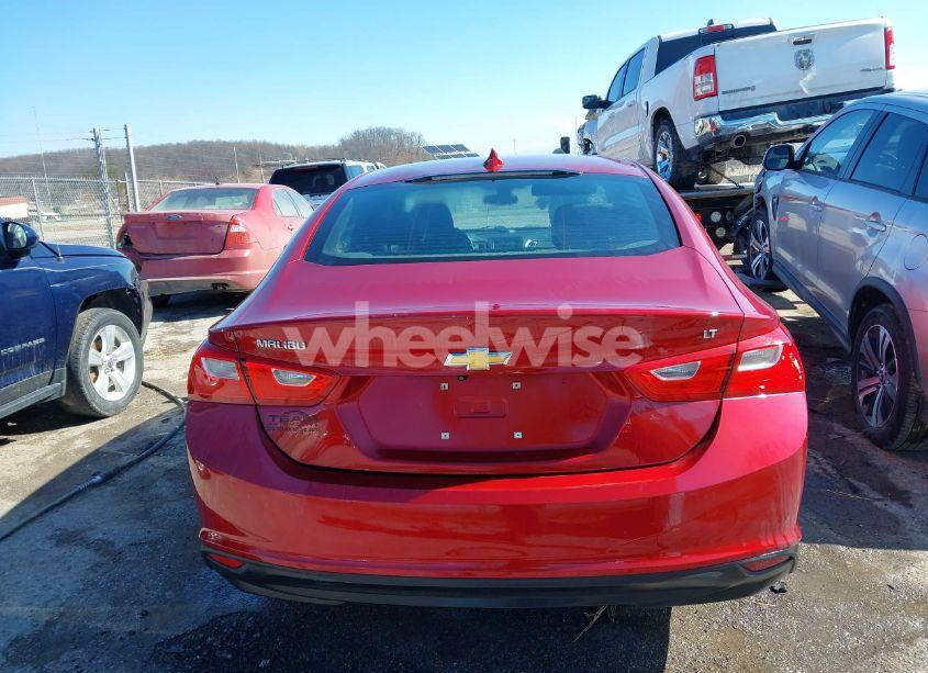 Photo 16 of 2017 Chevrolet Malibu 1LT (VIN 1G1ZE5STXHF157694)