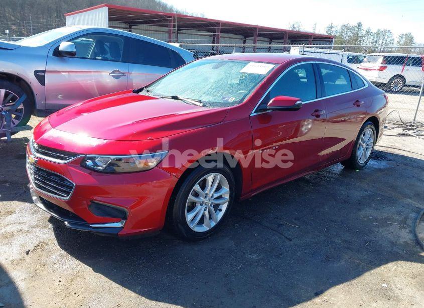 Photo 2 of 2017 Chevrolet Malibu 1LT (VIN 1G1ZE5STXHF157694)