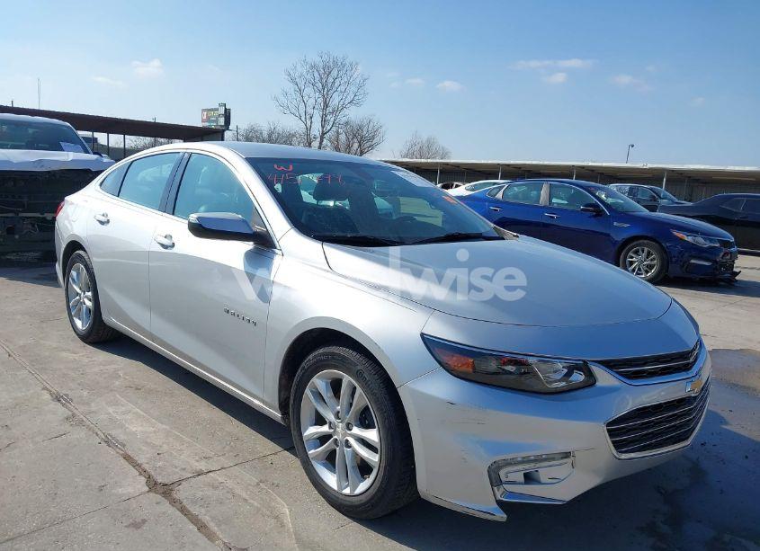 2017 Chevrolet Malibu 1LT (VIN 1G1ZE5STXHF183907) main photo
