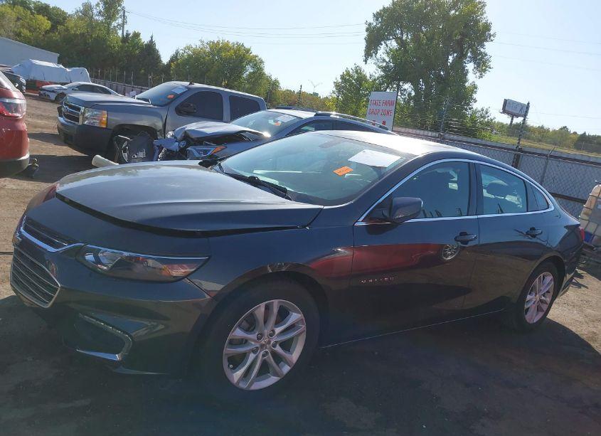 Photo 14 of 2017 Chevrolet Malibu 1LT (VIN 1G1ZE5STXHF184250)