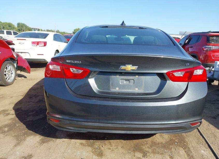 Photo 16 of 2017 Chevrolet Malibu 1LT (VIN 1G1ZE5STXHF184250)