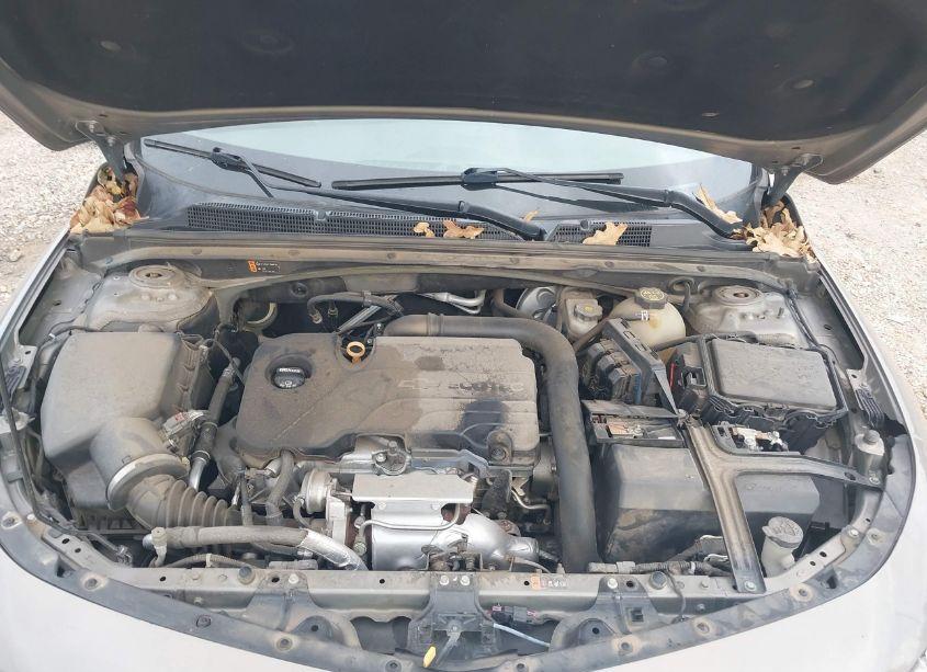 Photo 10 of 2017 Chevrolet Malibu 1LT (VIN 1G1ZE5STXHF202889)