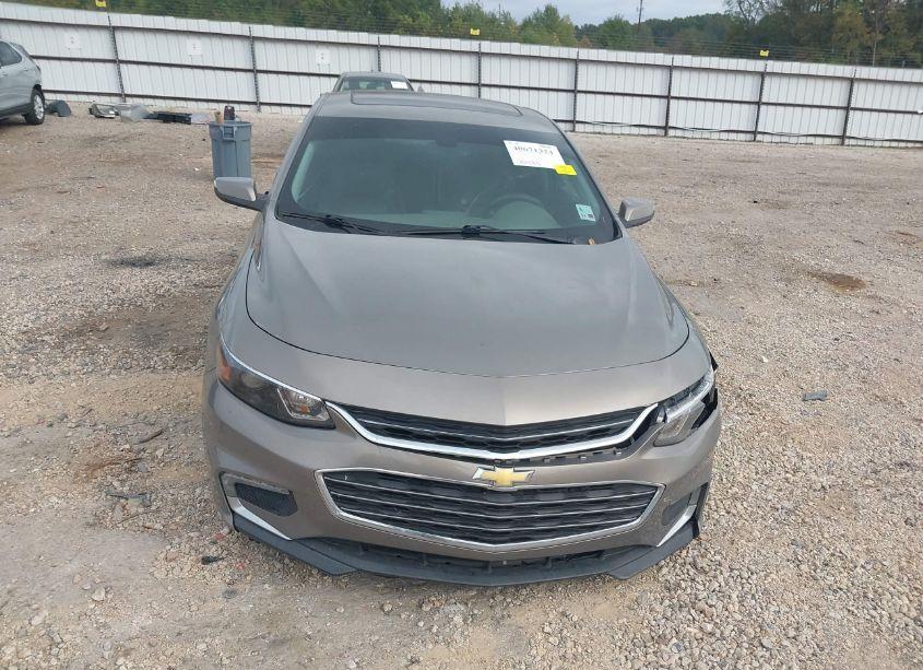Photo 13 of 2017 Chevrolet Malibu 1LT (VIN 1G1ZE5STXHF202889)