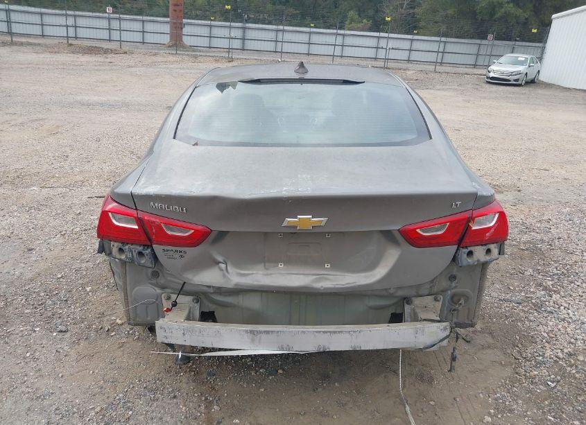 Photo 17 of 2017 Chevrolet Malibu 1LT (VIN 1G1ZE5STXHF202889)