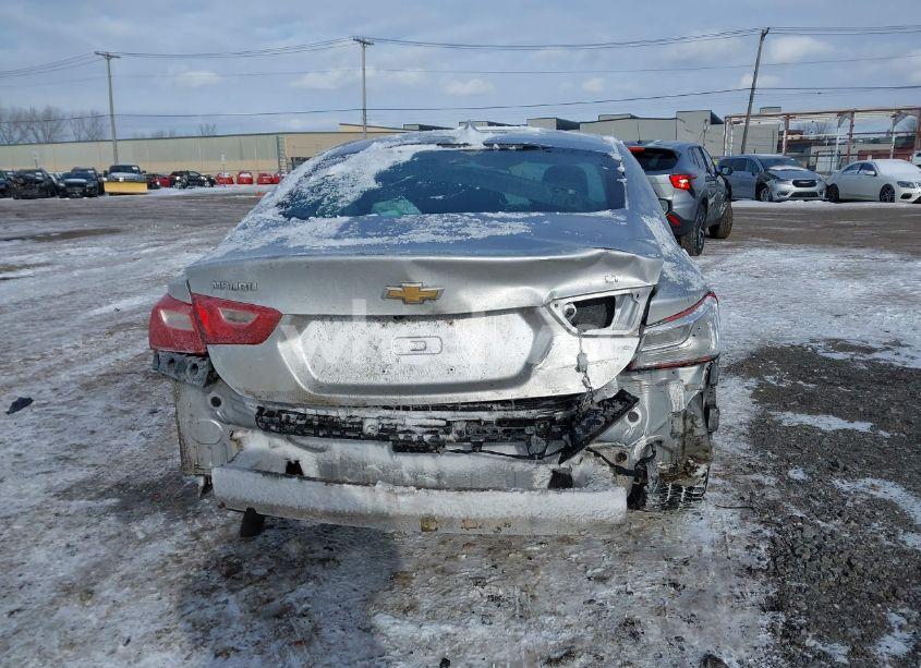 Photo 16 of 2017 Chevrolet Malibu 1LT (VIN 1G1ZE5STXHF220714)