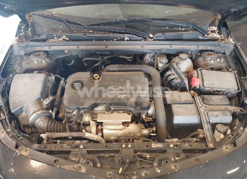 Photo 10 of 2017 Chevrolet Malibu 1LT (VIN 1G1ZE5STXHF254815)