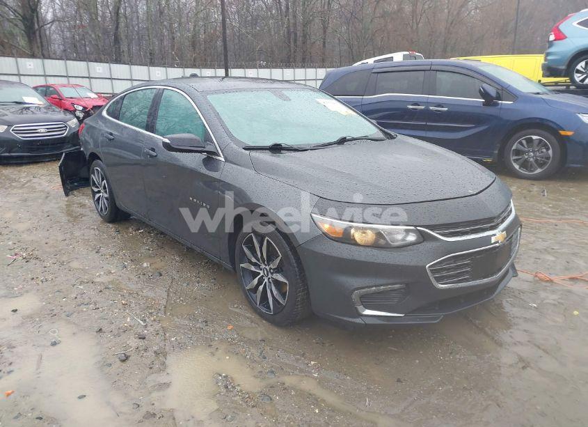 2017 Chevrolet Malibu 1LT (VIN 1G1ZE5STXHF282789) main photo