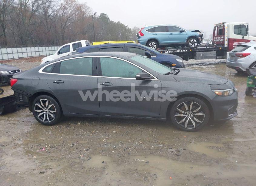 Photo 14 of 2017 Chevrolet Malibu 1LT (VIN 1G1ZE5STXHF282789)