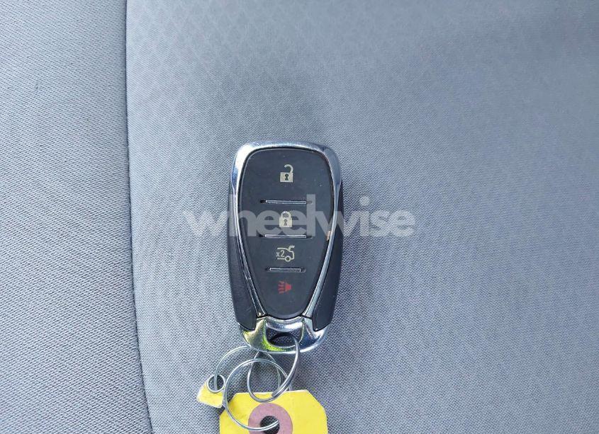 Photo 11 of 2017 Chevrolet Malibu 1LT (VIN 1G1ZE5STXHF289810)