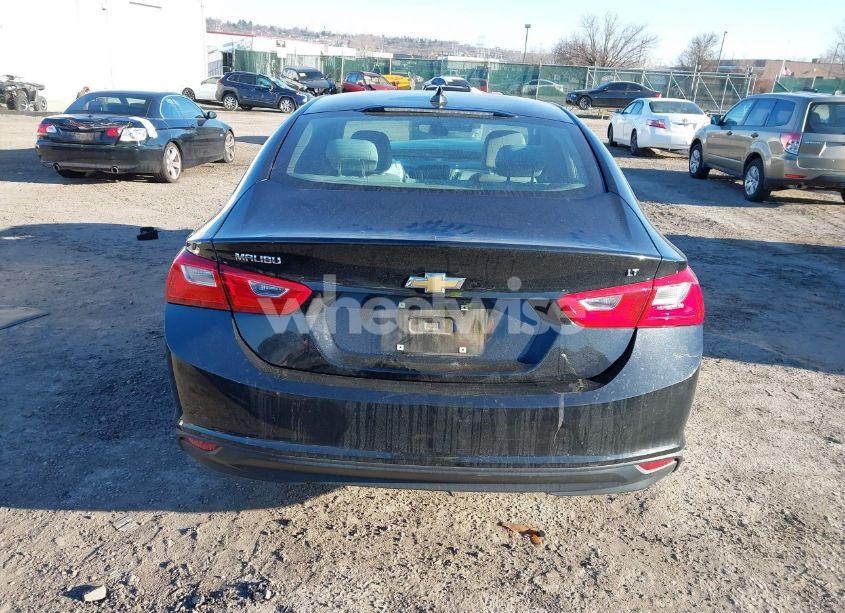 Photo 16 of 2017 Chevrolet Malibu 1LT (VIN 1G1ZE5STXHF289810)