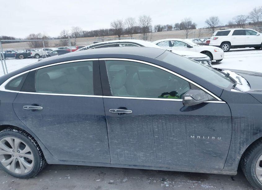 Photo 13 of 2018 Chevrolet Malibu PREMIER (VIN 1G1ZE5SX0JF117102)