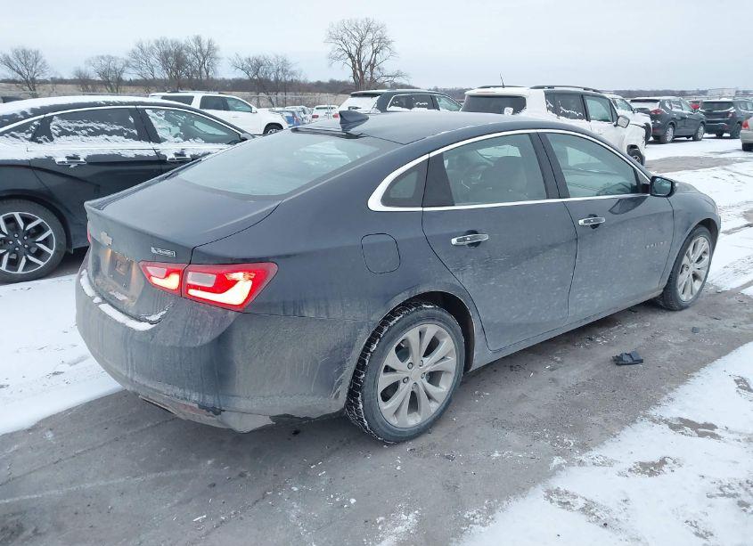 Photo 4 of 2018 Chevrolet Malibu PREMIER (VIN 1G1ZE5SX0JF117102)