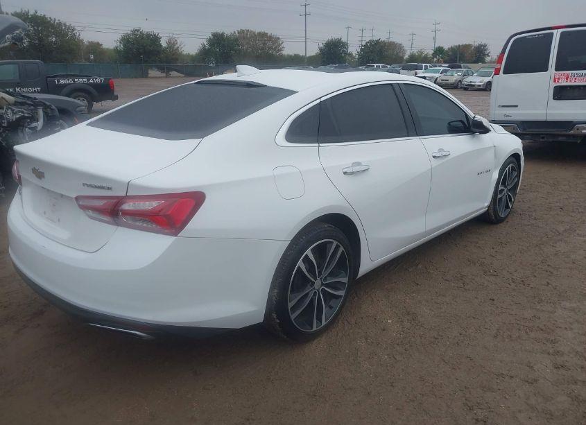 Photo 4 of 2020 Chevrolet Malibu FWD PREMIER (VIN 1G1ZE5SX2LF075549)