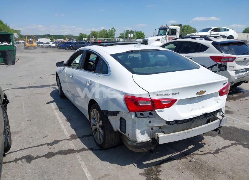 Photo 3 of 2018 Chevrolet Malibu PREMIER (VIN 1G1ZE5SX4JF100996)