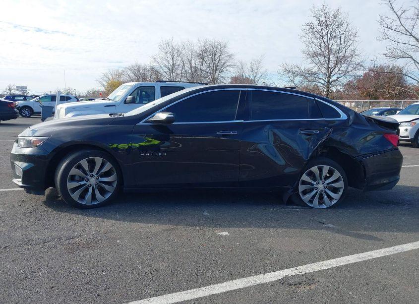 Photo 14 of 2018 Chevrolet Malibu PREMIER (VIN 1G1ZE5SX4JF108192)