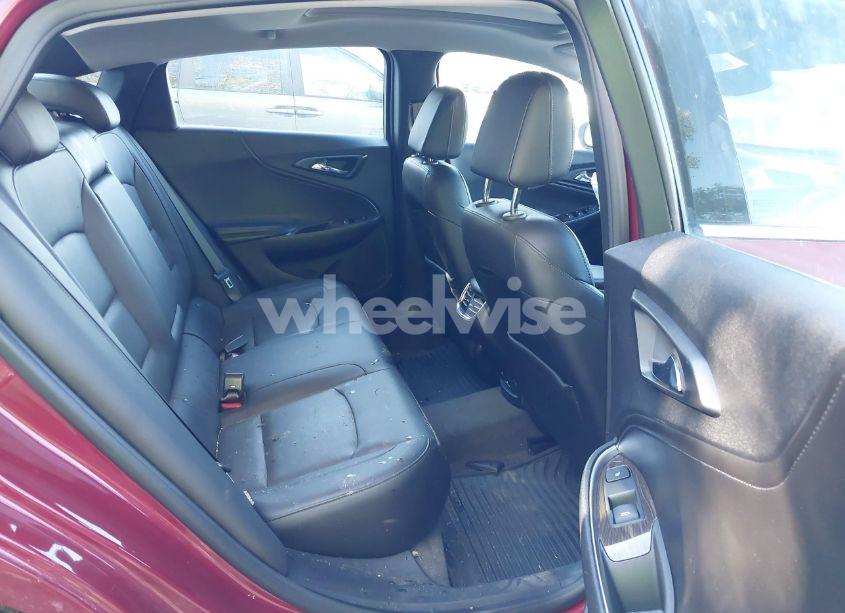 Photo 8 of 2020 Chevrolet Malibu FWD PREMIER (VIN 1G1ZE5SX4LF020536)