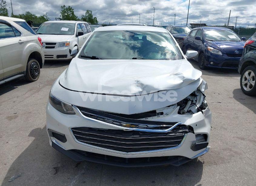 Photo 12 of 2018 Chevrolet Malibu PREMIER (VIN 1G1ZE5SX6JF173805)