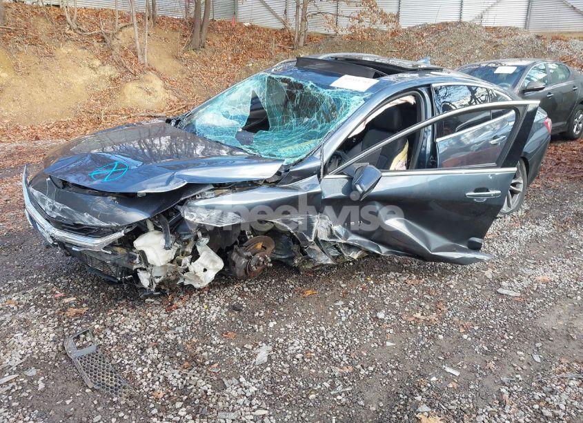 Photo 2 of 2019 Chevrolet Malibu PREMIER (VIN 1G1ZE5SX6KF148131)