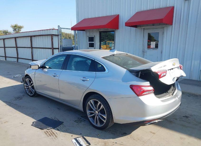 Photo 3 of 2020 Chevrolet Malibu FWD PREMIER (VIN 1G1ZE5SX6LF003351)