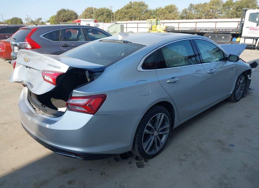 Photo 4 of 2020 Chevrolet Malibu FWD PREMIER (VIN 1G1ZE5SX6LF003351)