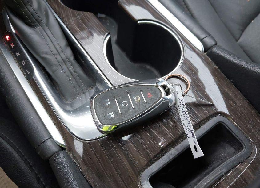 Photo 11 of 2020 Chevrolet Malibu FWD PREMIER (VIN 1G1ZE5SX6LF031375)