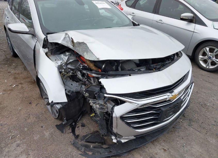 Photo 6 of 2020 Chevrolet Malibu FWD PREMIER (VIN 1G1ZE5SX6LF031375)