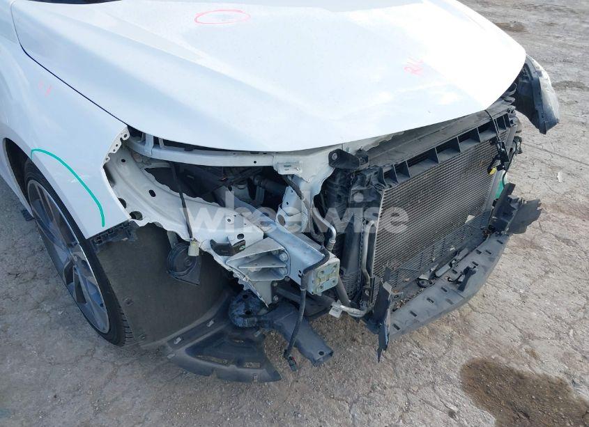 Photo 6 of 2020 Chevrolet Malibu FWD PREMIER (VIN 1G1ZE5SX6LF132013)