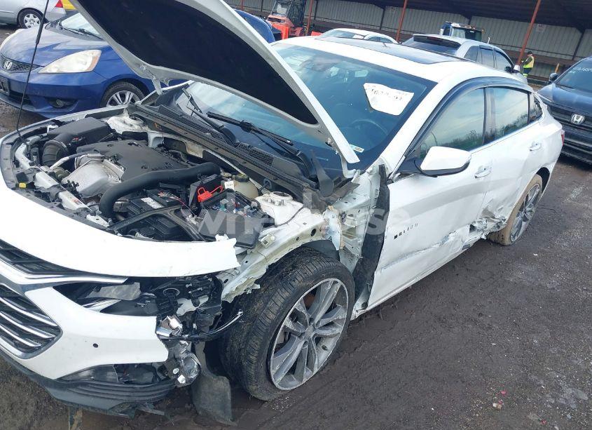 Photo 6 of 2021 Chevrolet Malibu FWD PREMIER (VIN 1G1ZE5SX6MF051062)