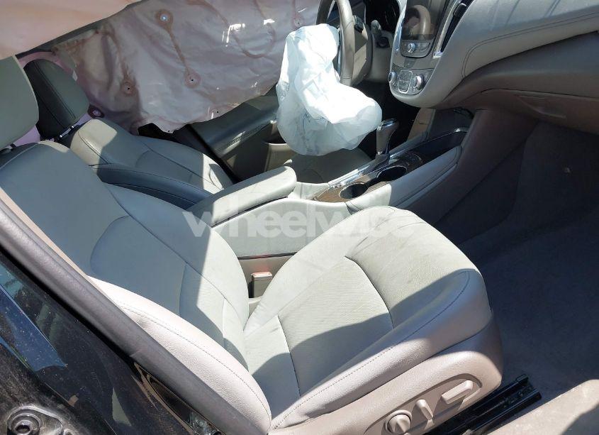 Photo 5 of 2019 Chevrolet Malibu PREMIER (VIN 1G1ZE5SX8KF173743)