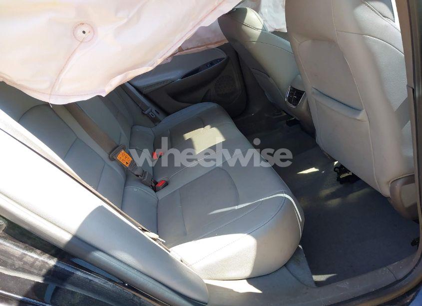 Photo 8 of 2019 Chevrolet Malibu PREMIER (VIN 1G1ZE5SX8KF173743)