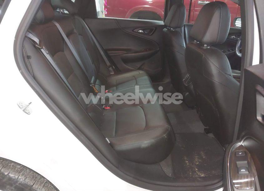 Photo 8 of 2020 Chevrolet Malibu FWD PREMIER (VIN 1G1ZE5SX8LF143420)