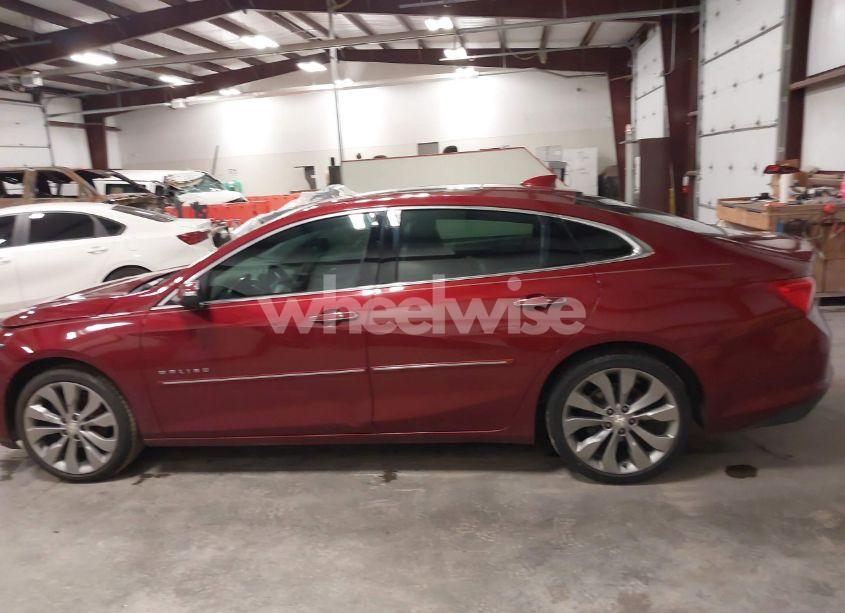 Photo 14 of 2018 Chevrolet Malibu PREMIER (VIN 1G1ZE5SX9JF103988)