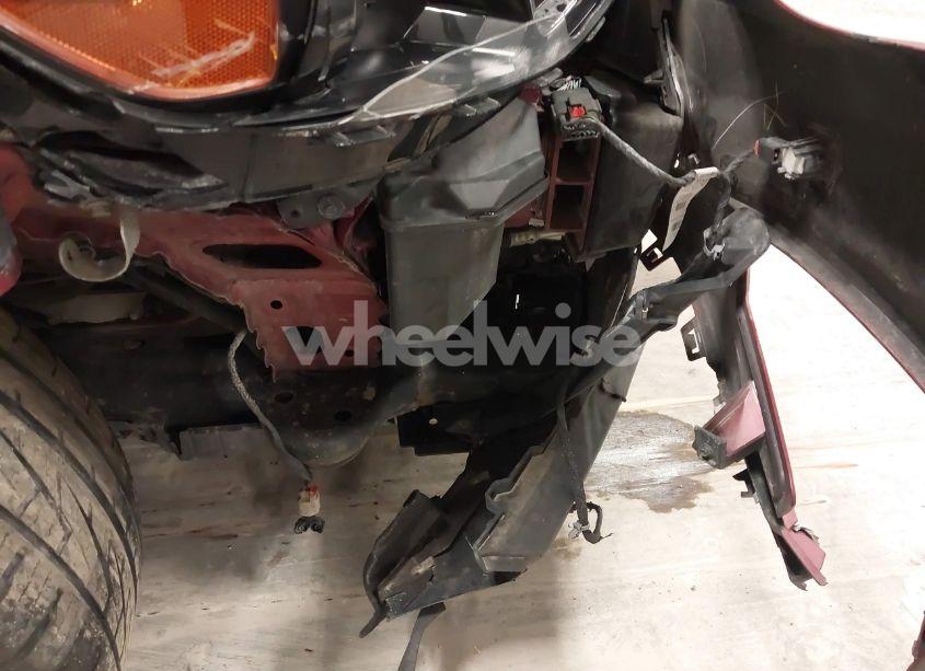 Photo 17 of 2018 Chevrolet Malibu PREMIER (VIN 1G1ZE5SX9JF103988)