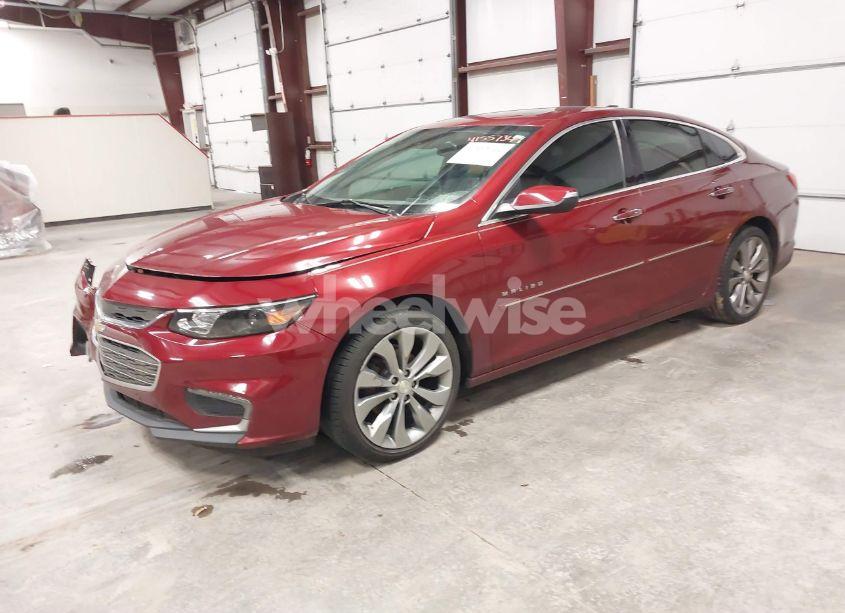 Photo 2 of 2018 Chevrolet Malibu PREMIER (VIN 1G1ZE5SX9JF103988)