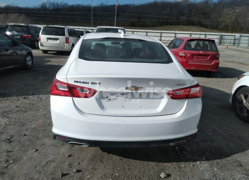 Photo 16 of 2018 Chevrolet Malibu PREMIER (VIN 1G1ZE5SX9JF121164)