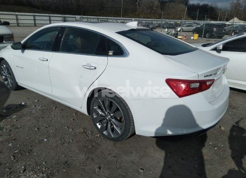 Photo 3 of 2018 Chevrolet Malibu PREMIER (VIN 1G1ZE5SX9JF121164)