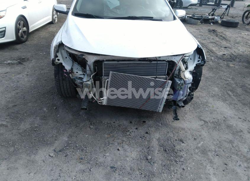 Photo 6 of 2018 Chevrolet Malibu PREMIER (VIN 1G1ZE5SX9JF121164)