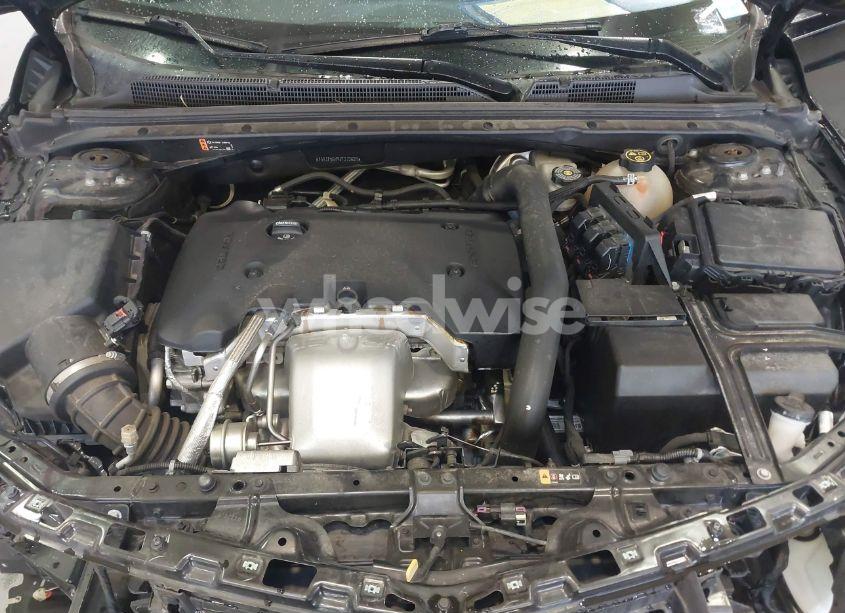 Photo 10 of 2018 Chevrolet Malibu PREMIER (VIN 1G1ZE5SX9JF272621)