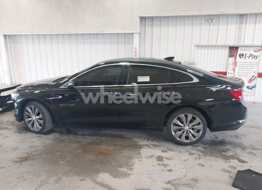 Photo 15 of 2018 Chevrolet Malibu PREMIER (VIN 1G1ZE5SX9JF272621)