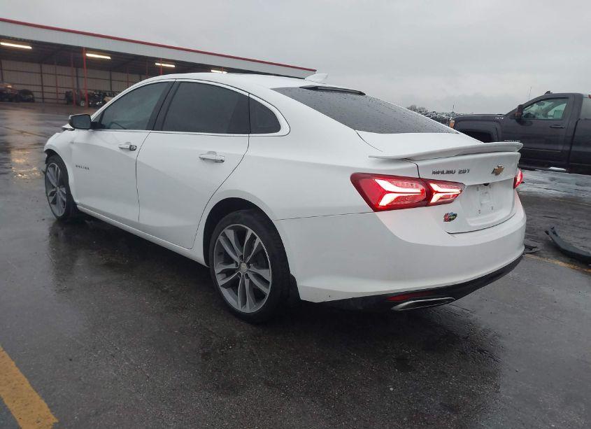 Photo 3 of 2022 Chevrolet Malibu FWD PREMIER (VIN 1G1ZE5SX9NF203661)