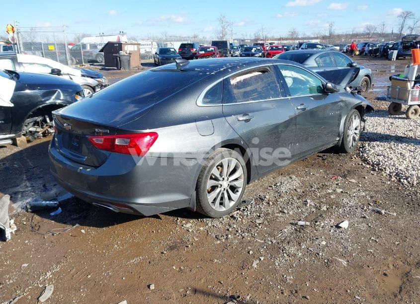 Photo 4 of 2018 Chevrolet Malibu PREMIER (VIN 1G1ZE5SXXJF112800)