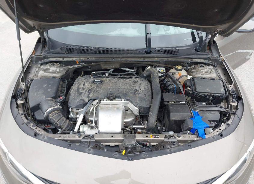 Photo 10 of 2020 Chevrolet Malibu FWD PREMIER (VIN 1G1ZE5SXXLF009704)