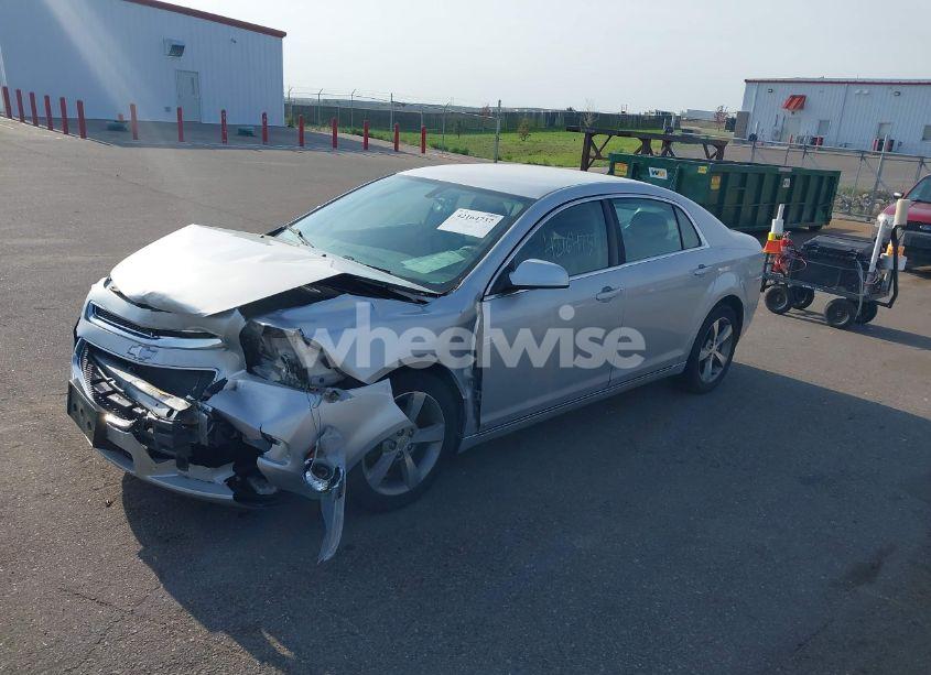 Photo 2 of 2010 Chevrolet Malibu HYBRID (VIN 1G1ZF5EZ7AF112585)